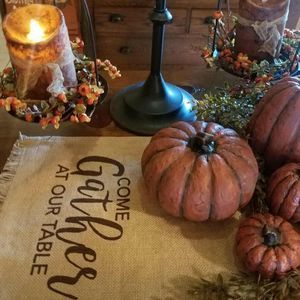 Meet your Posher, Leanne